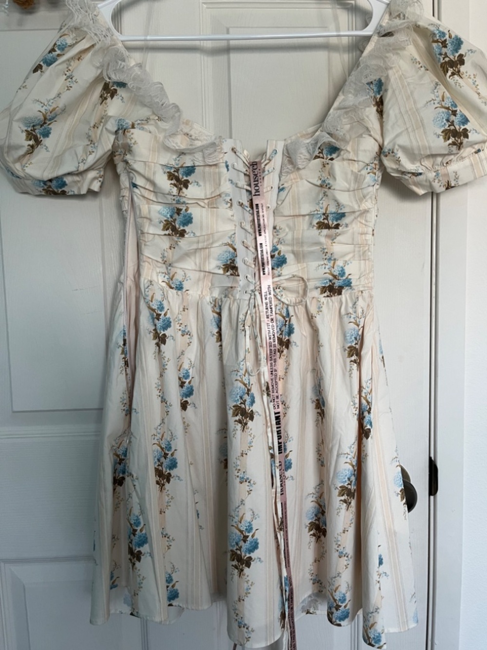 ISSA - Cream Floral Print Cotton Mini Dress - Picture 5 of 6